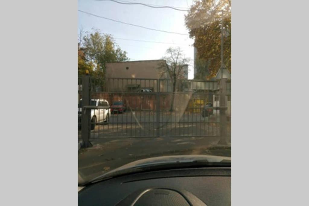Уютная И Чистая 1-К Центр-Молдаванка Odesa Exterior foto